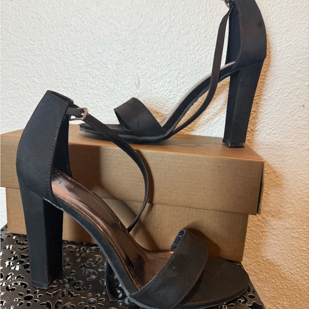 Elegant Black Women's Heels